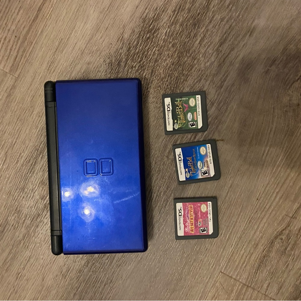 DS with games and carrying case